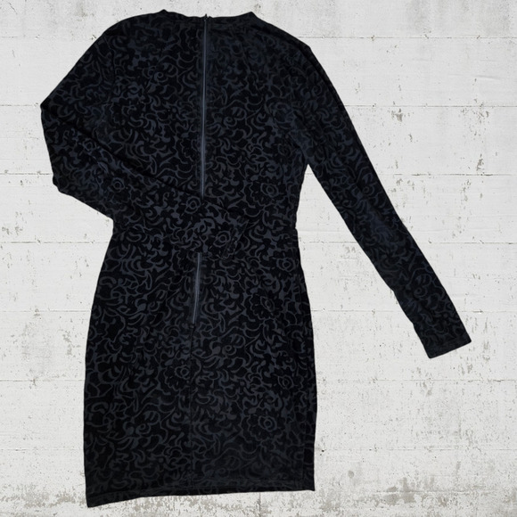 Windsor Black Floral Velour Embossed Deep V Mesh Panel Bodycon Dress Size Medium - Picture 7 of 7